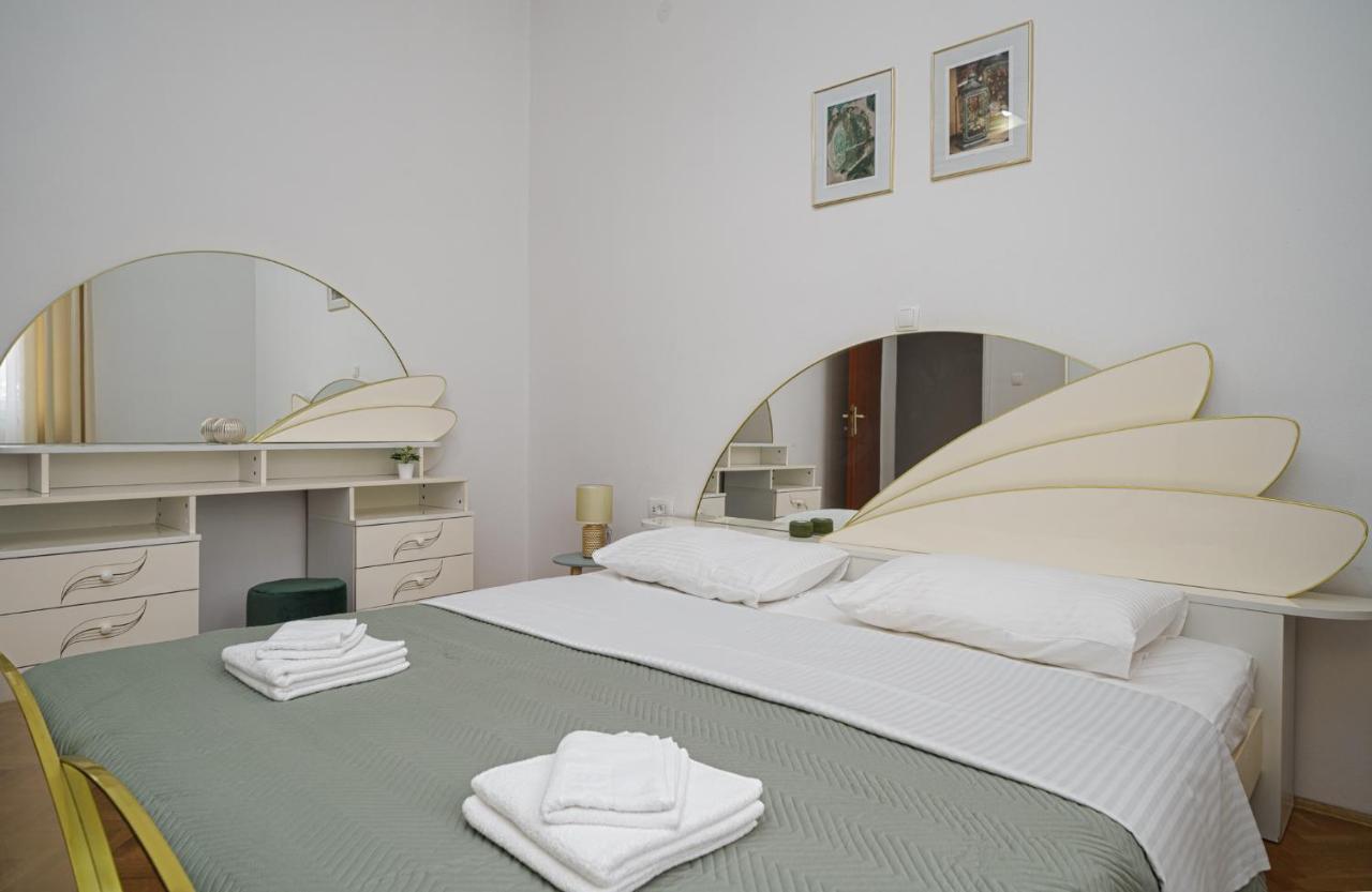 Apartman Rusula Vodice Exterior foto